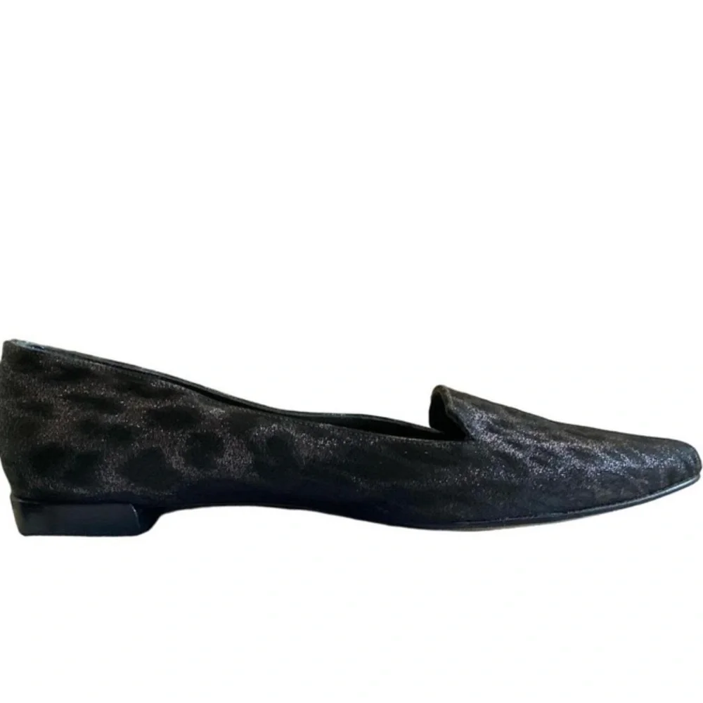 Stuart Weitzman Italian Leather Metallic Black Leopard Print Pointed Toe Flats 8